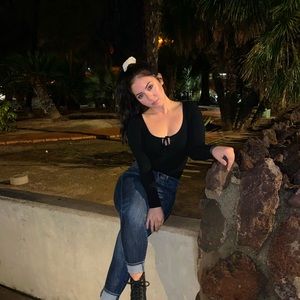 Meet your Posher, Rebecca